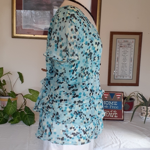 Top, Blouse, button up, blue & white, polyester, apt. 9 - Picture 2 of 8